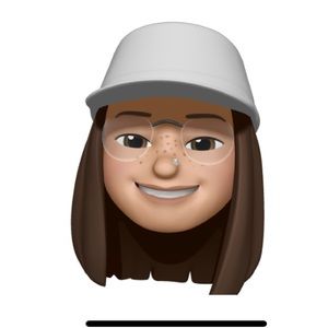 Meet your Posher, Leah